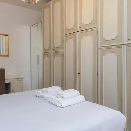 I-host - Vallazze 89 מילאנו