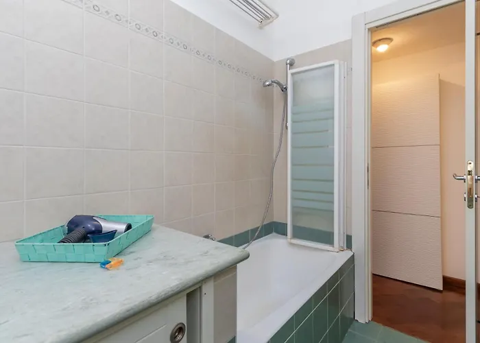 I-host - Vallazze 89 מילאנו