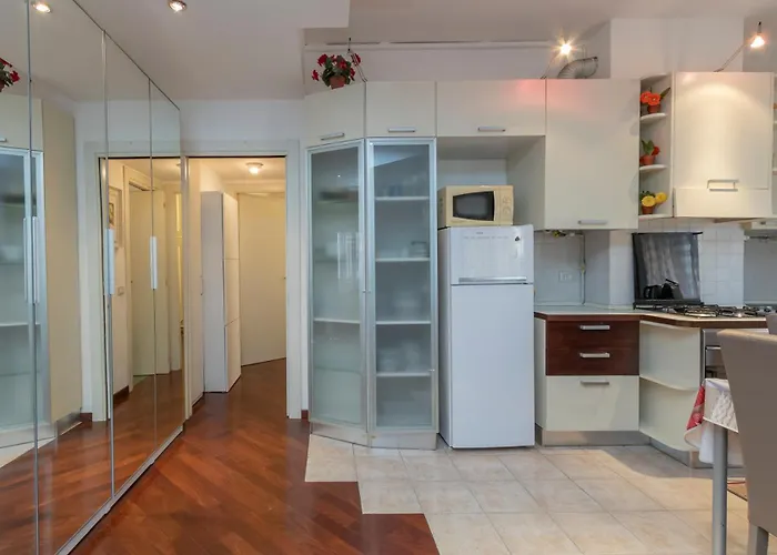 I-host - Vallazze 89 * מילאנו