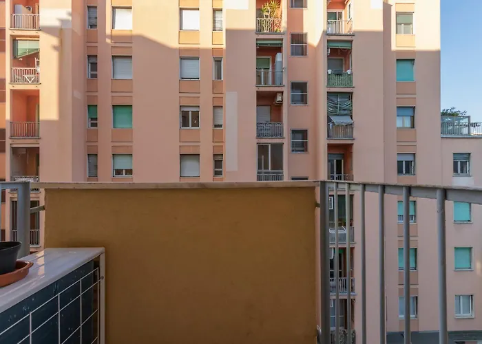 I-host - Vallazze 89